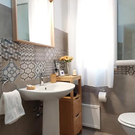Sunset House Bed & Breakfast